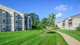 central commons area & walkway